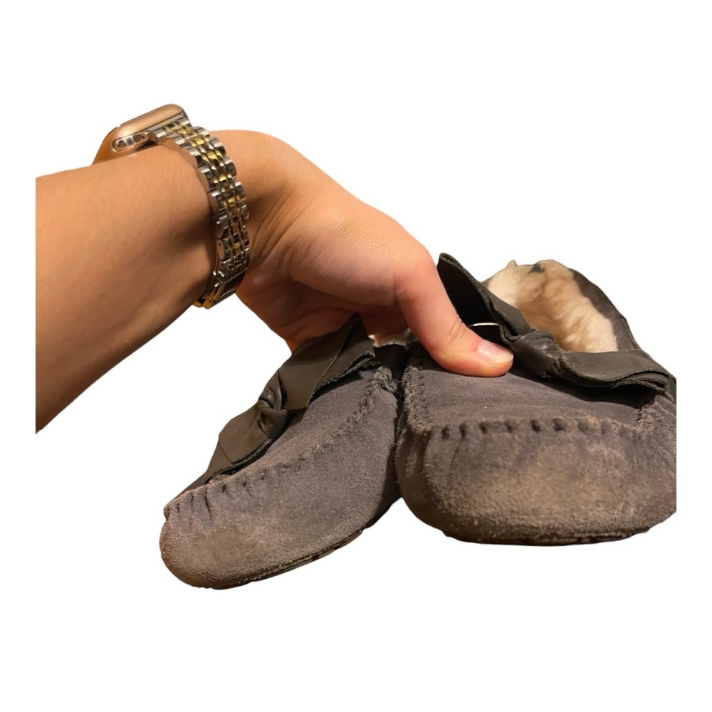 UGG‎ Moccasins - Picture 4 of 9